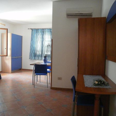 Sogni Nel Blu Aparthotel Isola di Ustica Szoba fotó